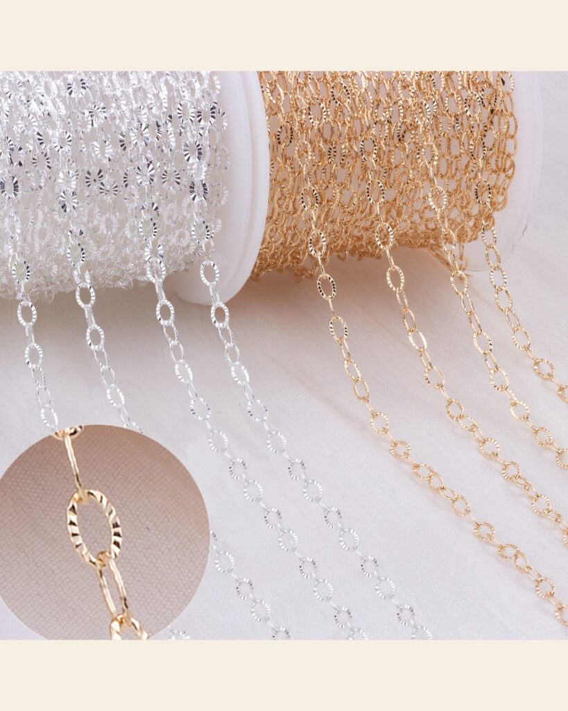 Patterned Cable Chain