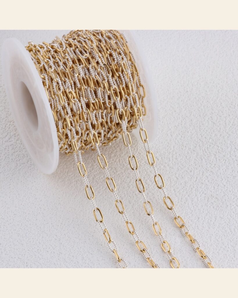 Two-Tone Paperclip Chain