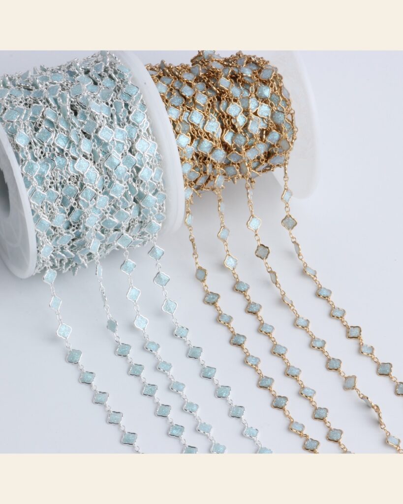 Aqua Clover Chain